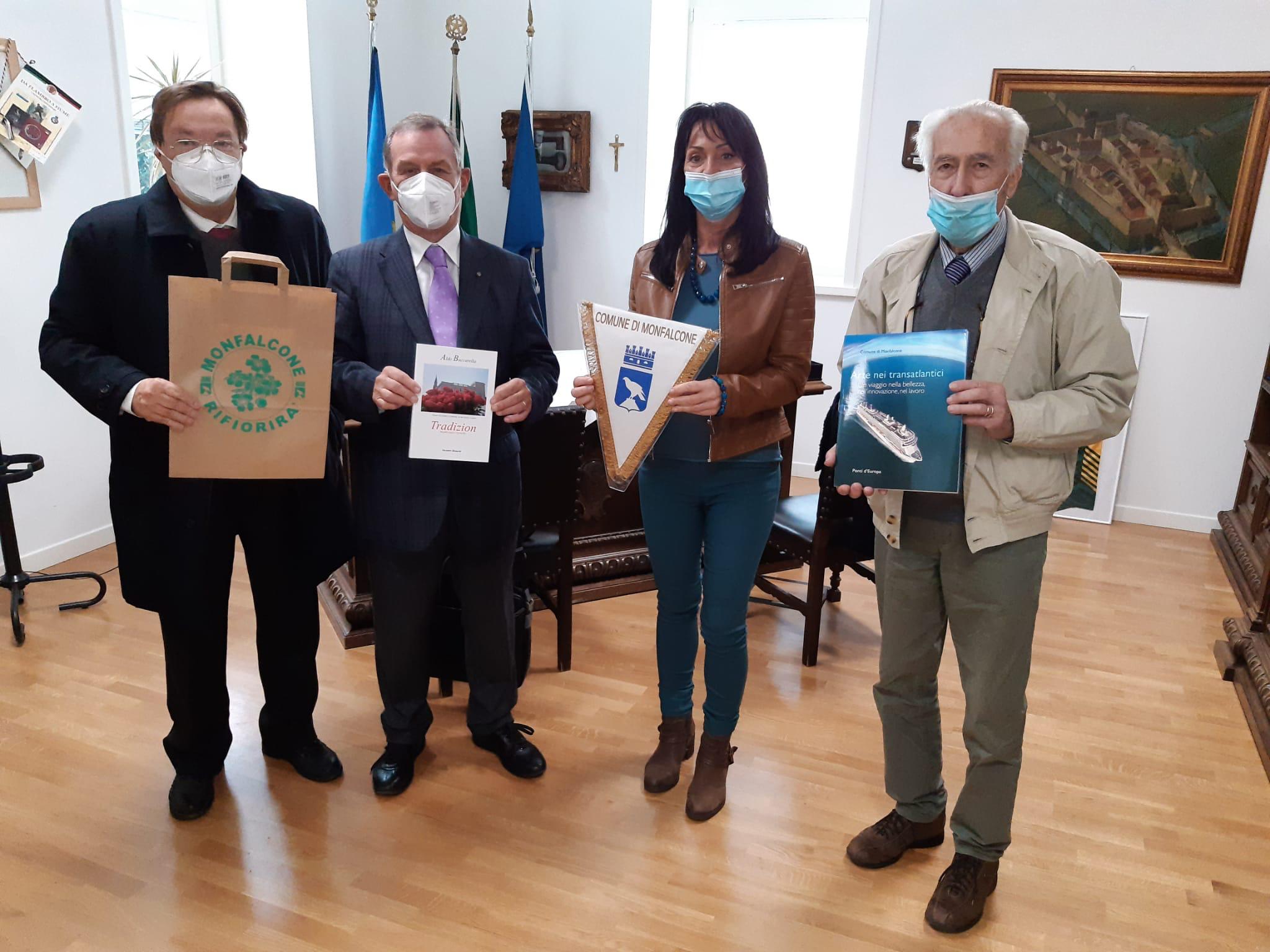 Immagine per Attività sospese per i Giuliani nel Mondo, in programma una mostra a Roma